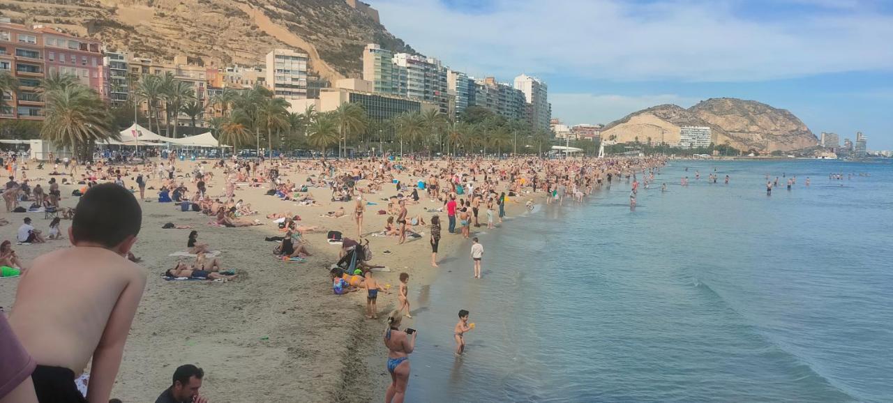 Apartamentos Playa Postiguet Αλικάντε Εξωτερικό φωτογραφία