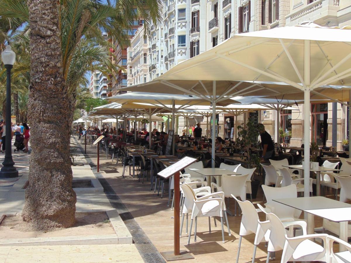 Apartamentos Playa Postiguet Αλικάντε Εξωτερικό φωτογραφία
