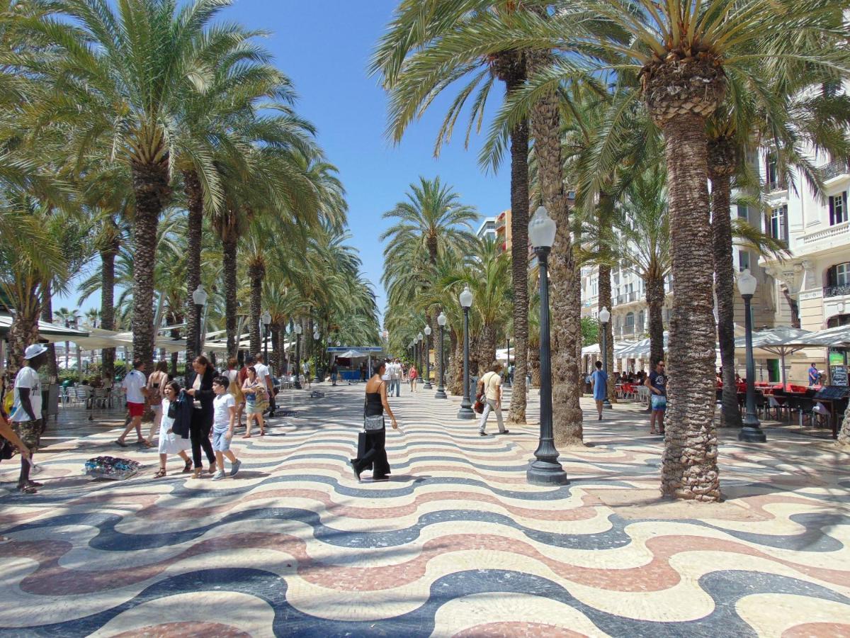Apartamentos Playa Postiguet Αλικάντε Εξωτερικό φωτογραφία