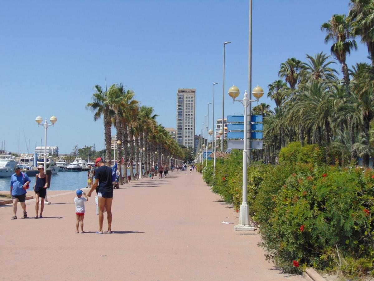 Apartamentos Playa Postiguet Αλικάντε Εξωτερικό φωτογραφία