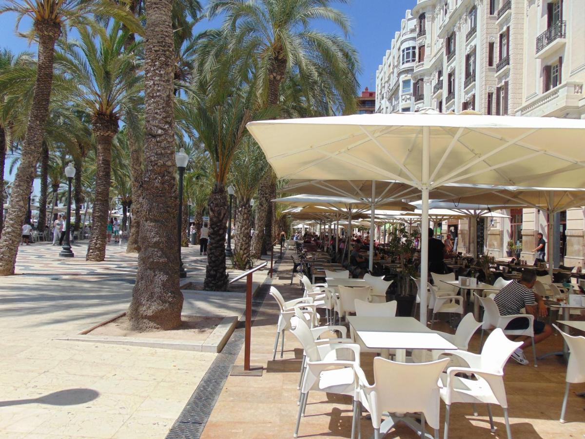 Apartamentos Playa Postiguet Αλικάντε Εξωτερικό φωτογραφία