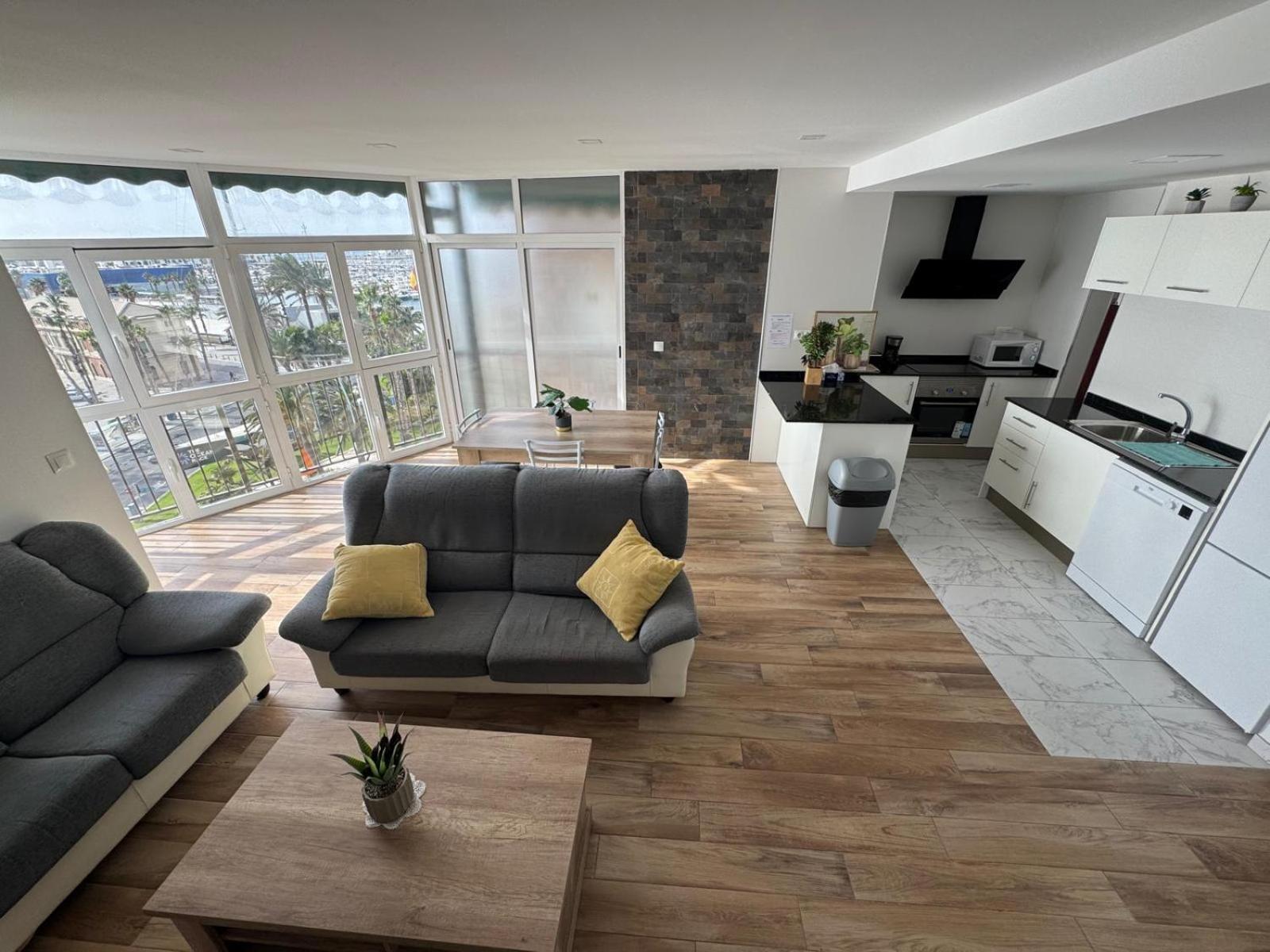 Apartamentos Playa Postiguet Αλικάντε Εξωτερικό φωτογραφία